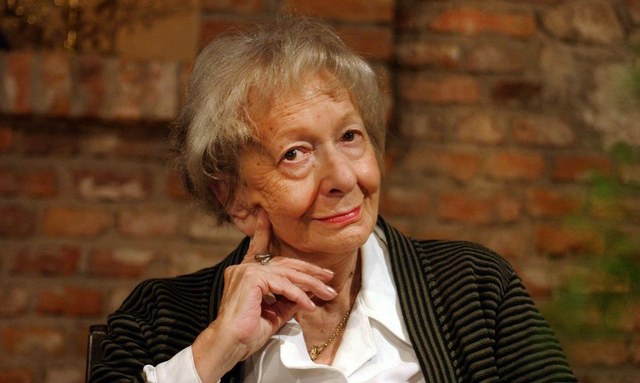 Wislawa Szymborska portret - 2003 East News